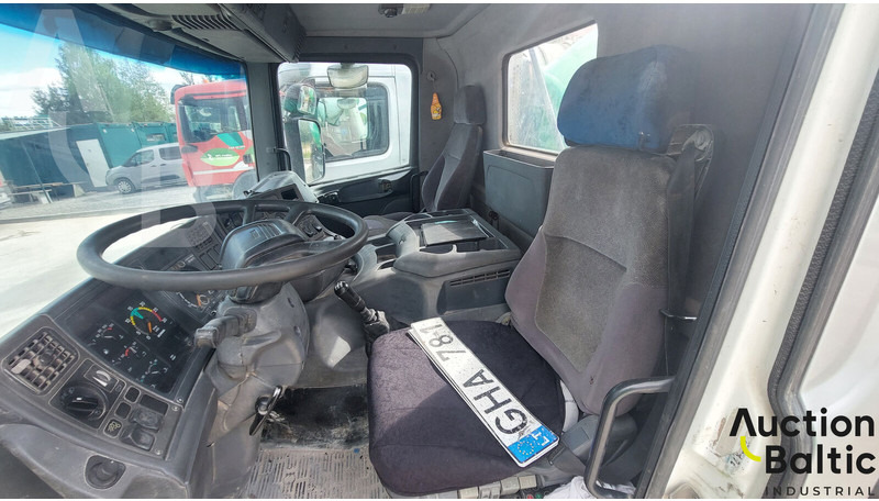 Scania P 94 GB - Camión hormigonera: foto 5 Scania P 94 GB - Camión hormigonera: foto 5