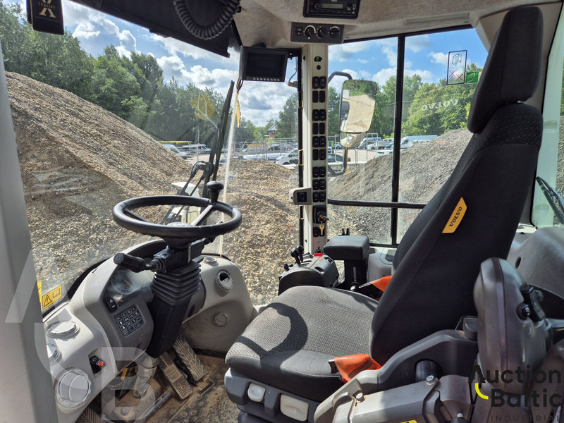 Volvo L 90 - Cargadora de ruedas: foto 5 Volvo L 90 - Cargadora de ruedas: foto 5