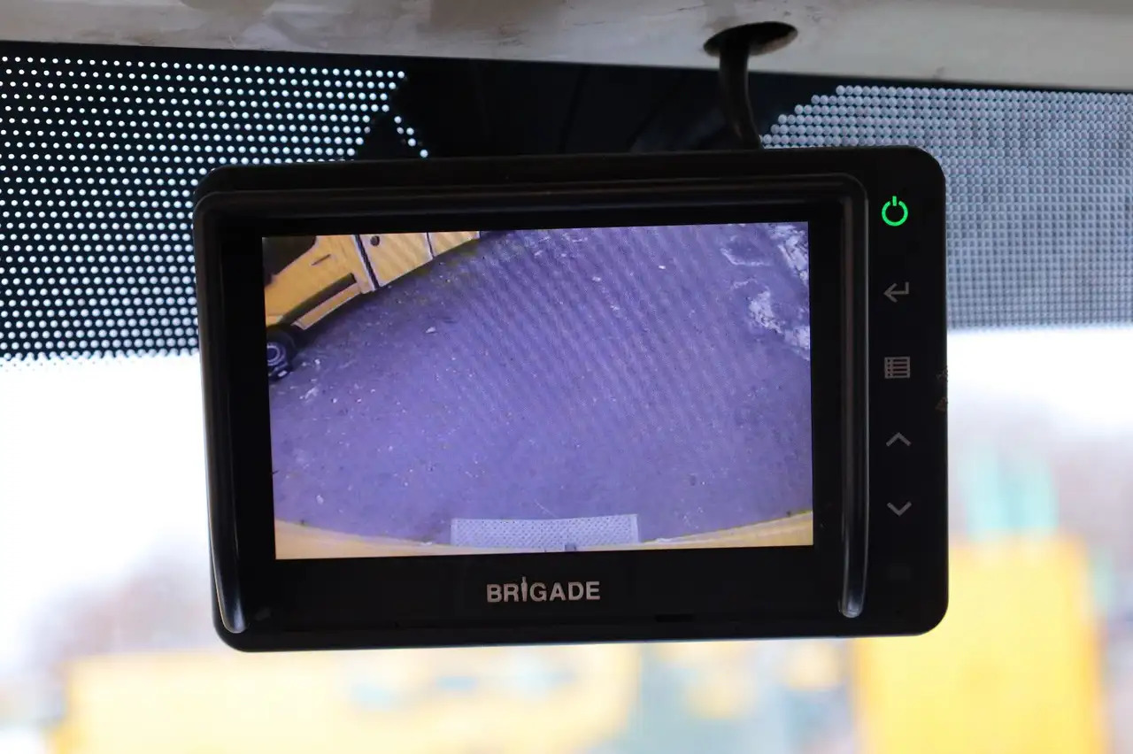 Furgoneta caja cerrada Iveco Daily/ Regalsystem/Luftfeder/1. Hand: foto 11 Furgoneta caja cerrada Iveco Daily/ Regalsystem/Luftfeder/1. Hand: foto 11