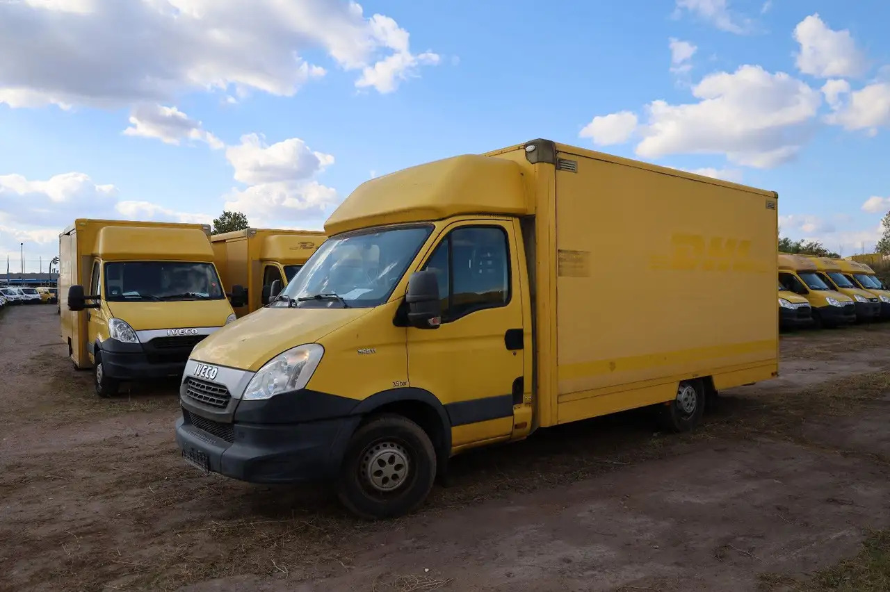 Iveco IS35SI2AA Daily/ Regalsystem/Luftfeder/1. Hand - Furgoneta caja cerrada: foto 2 Iveco IS35SI2AA Daily/ Regalsystem/Luftfeder/1. Hand - Furgoneta caja cerrada: foto 2