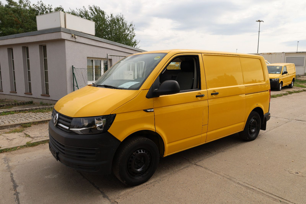 Volkswagen T6 Transporter/ 2.0 TDI/EU5/1.Hand - Furgoneta pequeña: foto 2 Volkswagen T6 Transporter/ 2.0 TDI/EU5/1.Hand - Furgoneta pequeña: foto 2