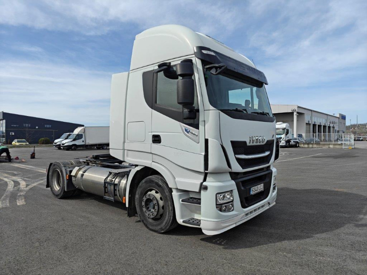 IVECO Stralis AS440S46T/PLNG Intarder Klima Luftfeder ZV - Cabeza tractora: foto 1 IVECO Stralis AS440S46T/PLNG Intarder Klima Luftfeder ZV - Cabeza tractora: foto 1