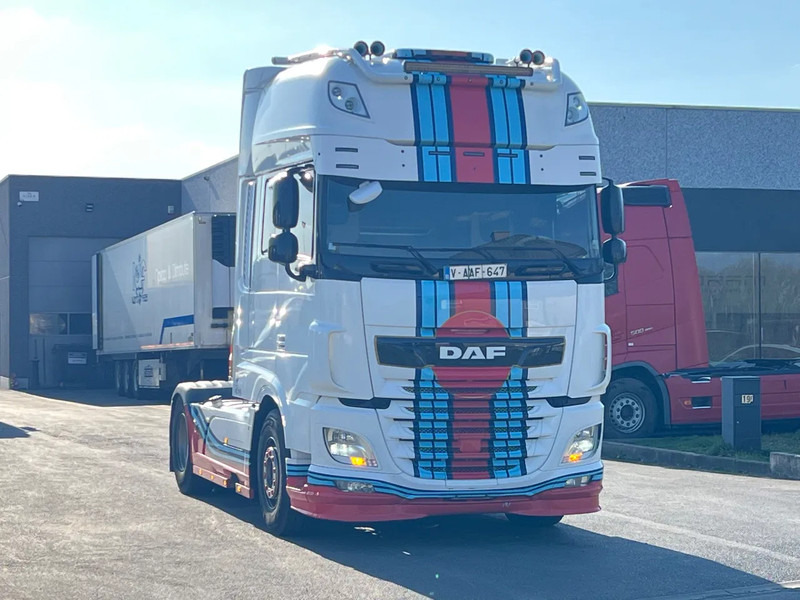 DAF XF 530 TV-Microwave-230v***Martini Racing edition XF530*** - Cabeza tractora: foto 1 DAF XF 530 TV-Microwave-230v***Martini Racing edition XF530*** - Cabeza tractora: foto 1