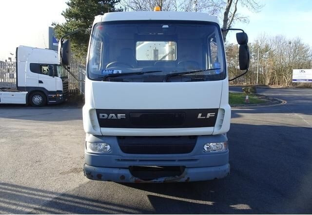 DAF LF55.220 jetter combi - Limpieza de alcantarillado: foto 3 DAF LF55.220 jetter combi - Limpieza de alcantarillado: foto 3