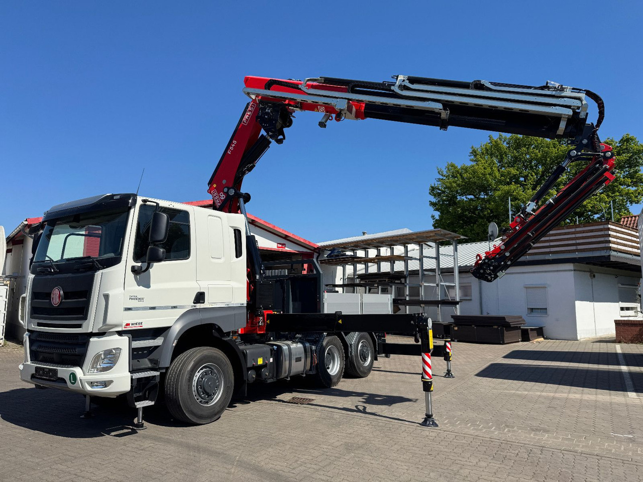 Tatra 6x6x6 Phoenix Kran Fassi F545 + Fly JIB - Cabeza tractora: foto 4 Tatra 6x6x6 Phoenix Kran Fassi F545 + Fly JIB - Cabeza tractora: foto 4