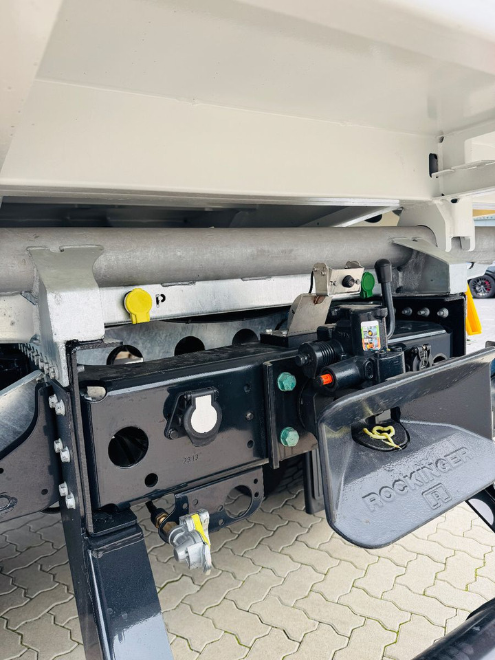 MAN 18.320 4x2 mit Fassi Ladekran Sofort Verfügbar - Camión volquete, Camión grúa: foto 5 MAN 18.320 4x2 mit Fassi Ladekran Sofort Verfügbar - Camión volquete, Camión grúa: foto 5