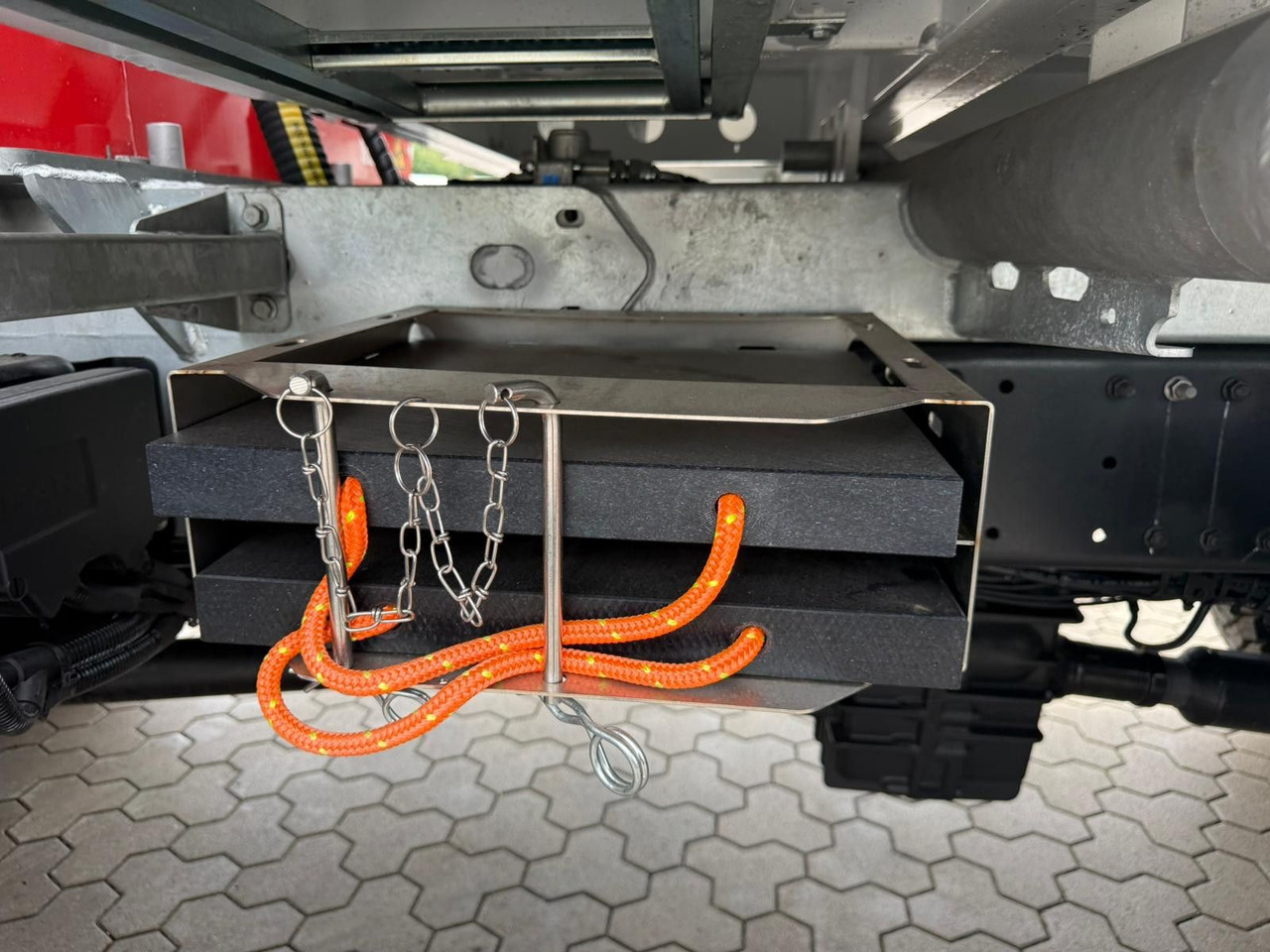 Camión volquete, Camión grúa MAN 18.320 4x4 mit Fassi Ladekran Sofort Verfügbar: foto 12