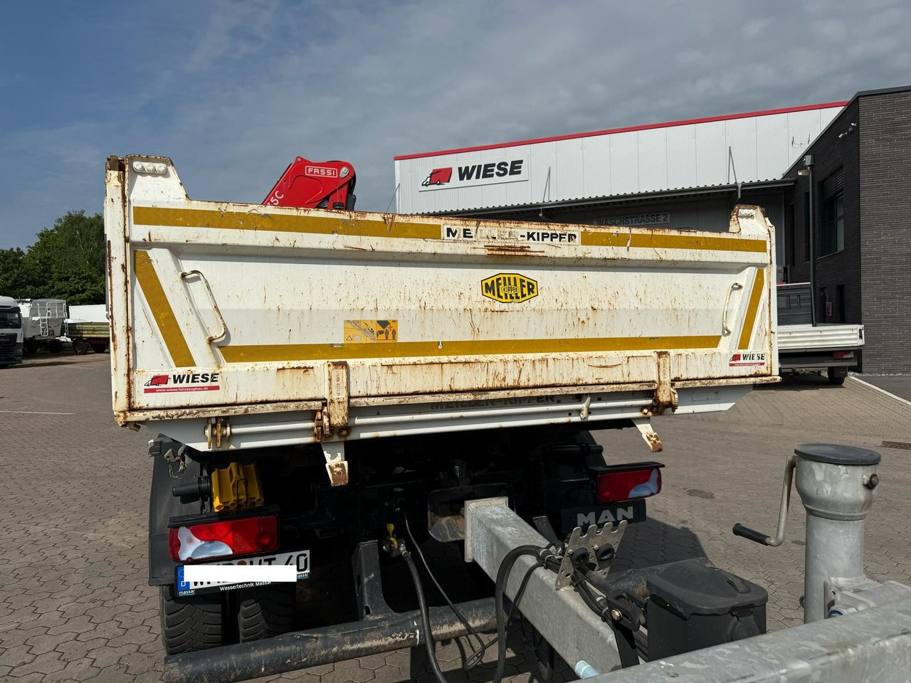 MAN TGM 18.320 4x2 BB mit Kran Fassi F135 Kipper - Camión volquete, Camión grúa: foto 5 MAN TGM 18.320 4x2 BB mit Kran Fassi F135 Kipper - Camión volquete, Camión grúa: foto 5