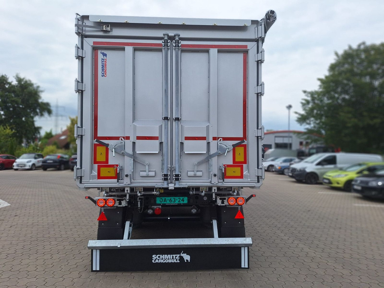 Schmitz Cargobull Kipper 52m³ mit gekröpftem Chassis - Semirremolque volquete: foto 4 Schmitz Cargobull Kipper 52m³ mit gekröpftem Chassis - Semirremolque volquete: foto 4