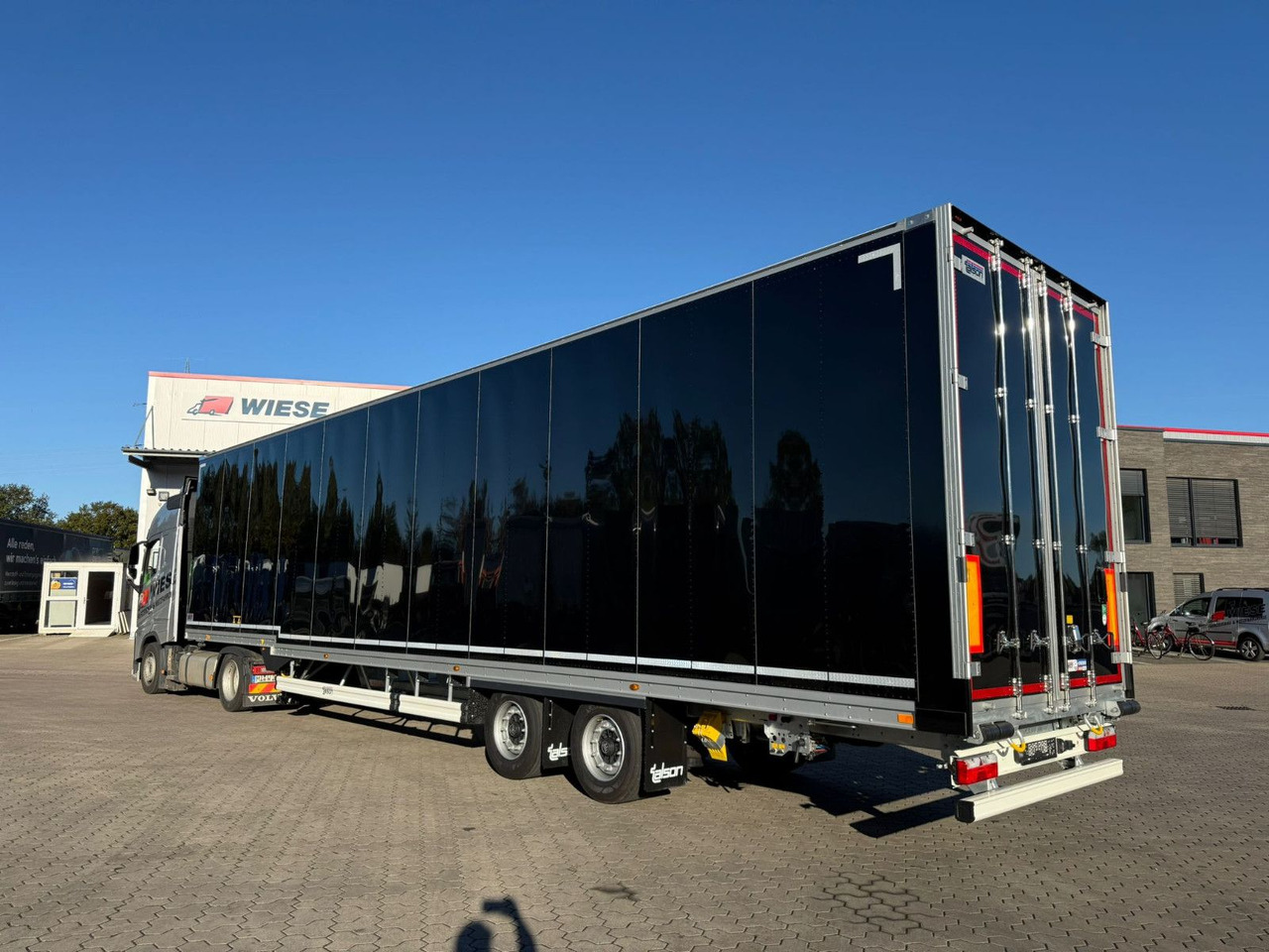 Talson TGG TAL 12/18 Mega Kofferauflieger 99m³ - Semirremolque caja cerrada: foto 1 Talson TGG TAL 12/18 Mega Kofferauflieger 99m³ - Semirremolque caja cerrada: foto 1