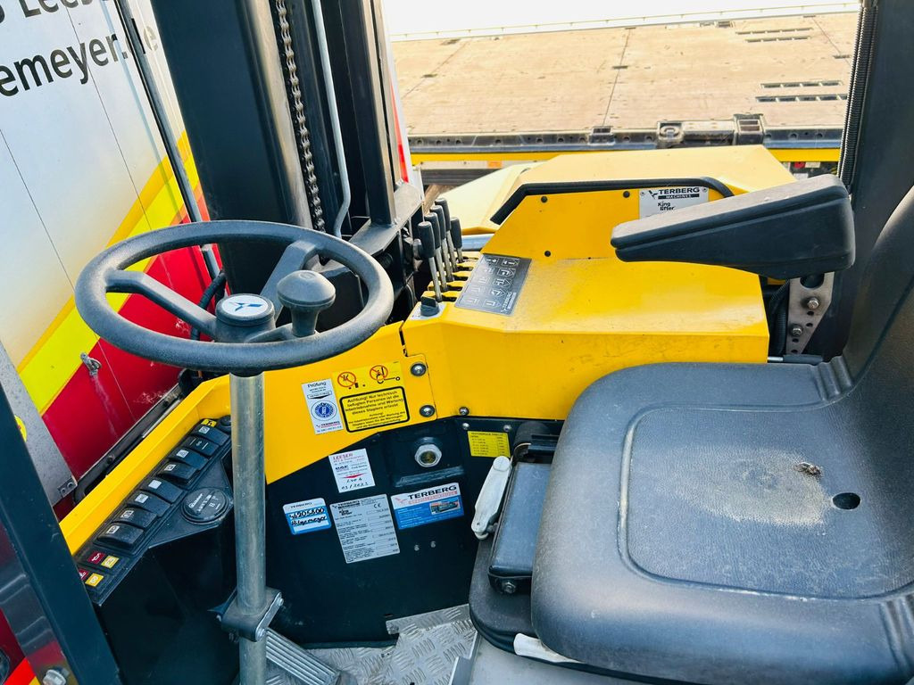 Terberg Kinglifter TKL-S-3x3 1.500 kg Terberg Kinglifter TKL-S-3x3 1.500 kg - Carretilla elevadora transportable: foto 4 Terberg Kinglifter TKL-S-3x3 1.500 kg Terberg Kinglifter TKL-S-3x3 1.500 kg - Carretilla elevadora transportable: foto 4