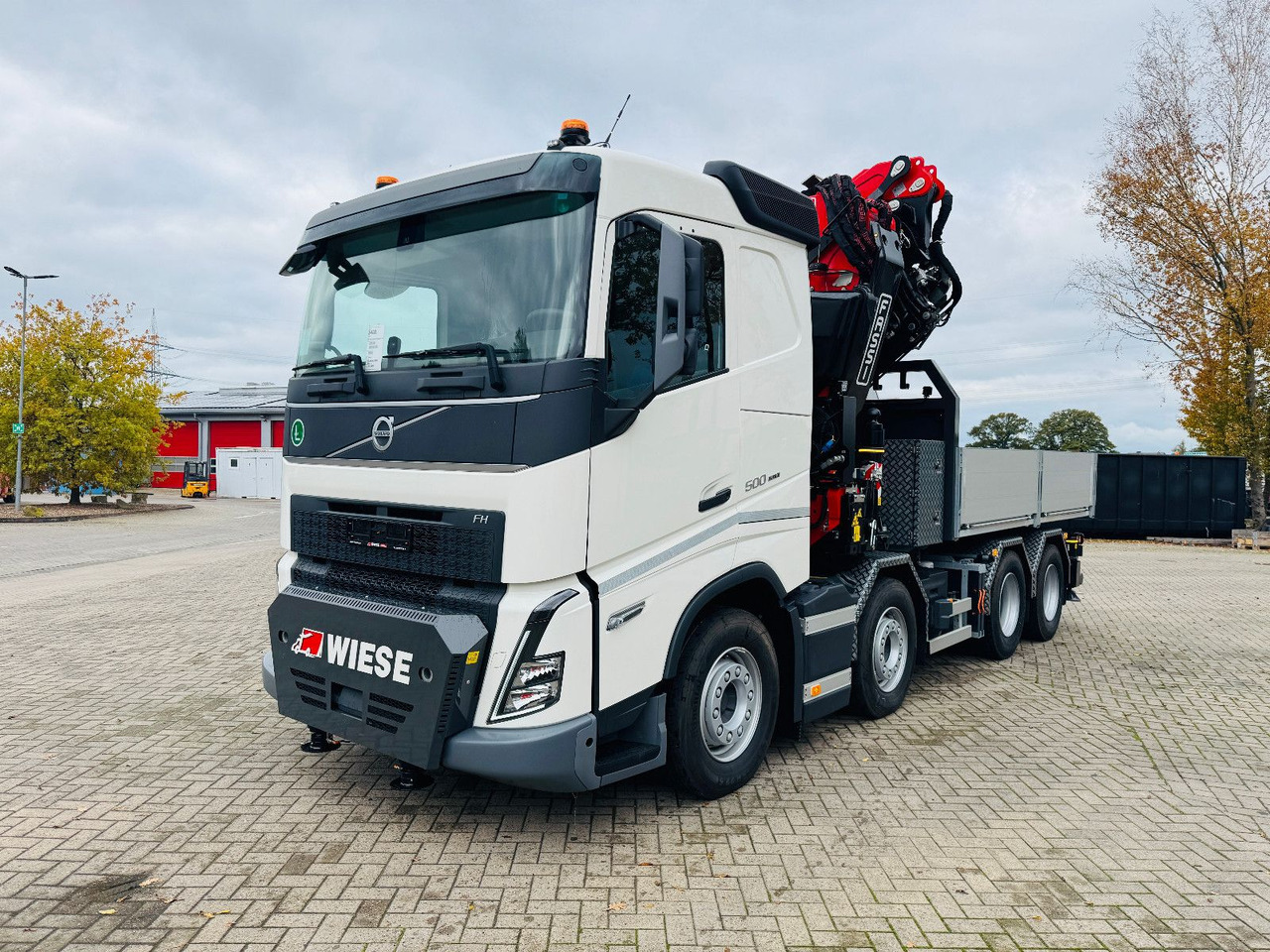 Volvo FH 500 8x4 Kran F820 RA2.27 Jib & Winde Sofort - Camión caja abierta, Camión grúa: foto 1 Volvo FH 500 8x4 Kran F820 RA2.27 Jib & Winde Sofort - Camión caja abierta, Camión grúa: foto 1