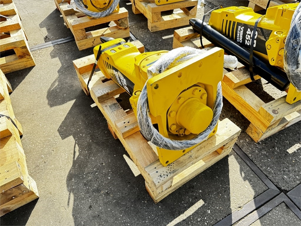Atlas Copco SB 302 Epiroc SB302 - Martillo hidráulico para Maquinaria de construcción: foto 2 Atlas Copco SB 302 Epiroc SB302 - Martillo hidráulico para Maquinaria de construcción: foto 2