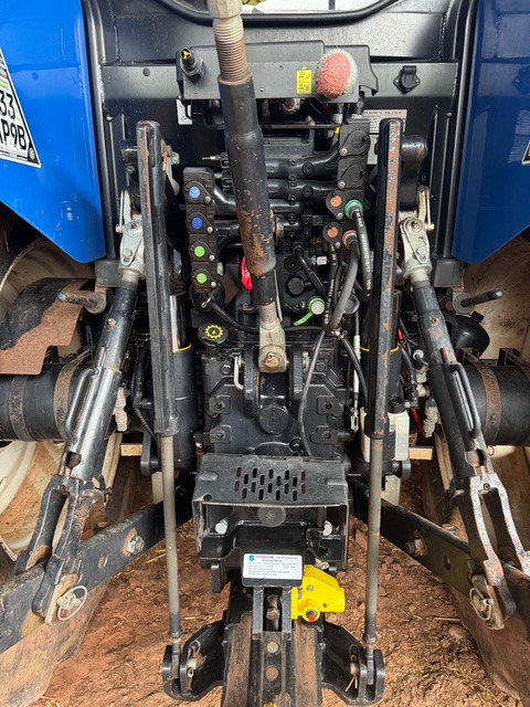 NEW HOLLAND T6.180 - Tractor: foto 5 NEW HOLLAND T6.180 - Tractor: foto 5