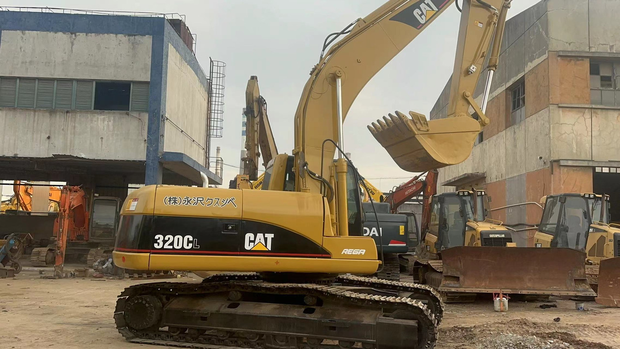 CATERPILLAR 320C - Excavadora de cadenas: foto 1 CATERPILLAR 320C - Excavadora de cadenas: foto 1