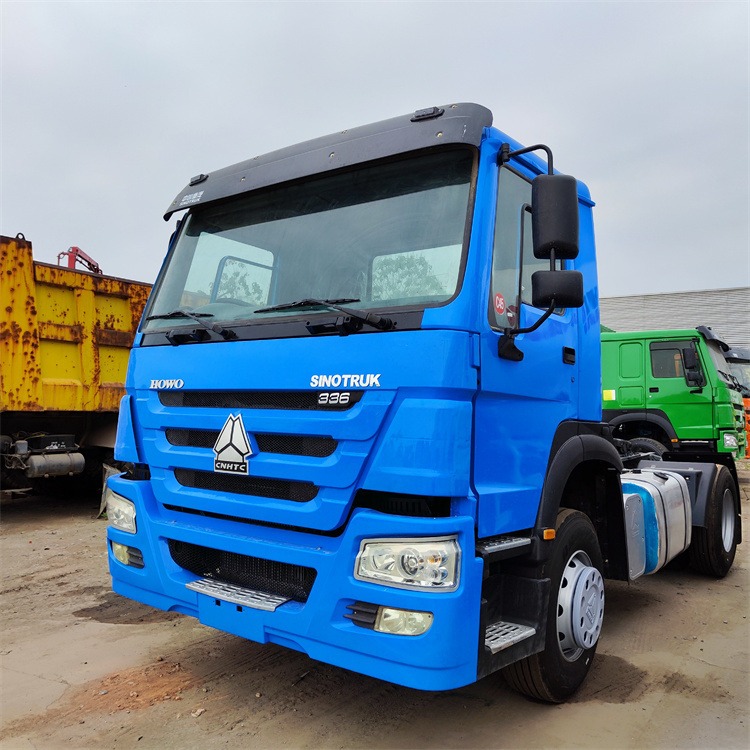HOWO HOWO 6x4 336 truck tractors-blue - Cabeza tractora: foto 1 HOWO HOWO 6x4 336 truck tractors-blue - Cabeza tractora: foto 1