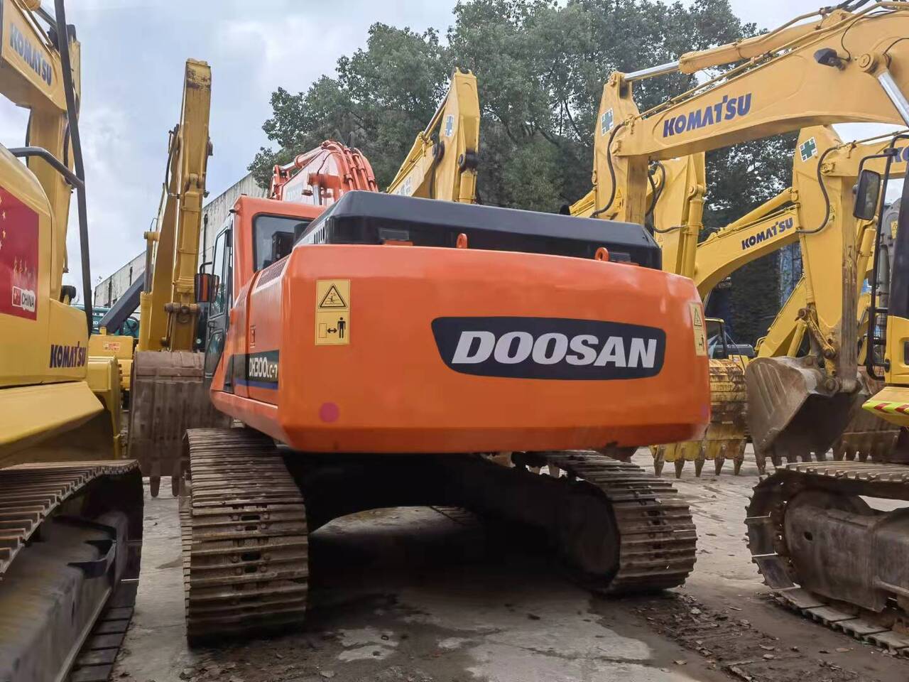 DOOSAN DH300 - Excavadora de cadenas: foto 3 DOOSAN DH300 - Excavadora de cadenas: foto 3
