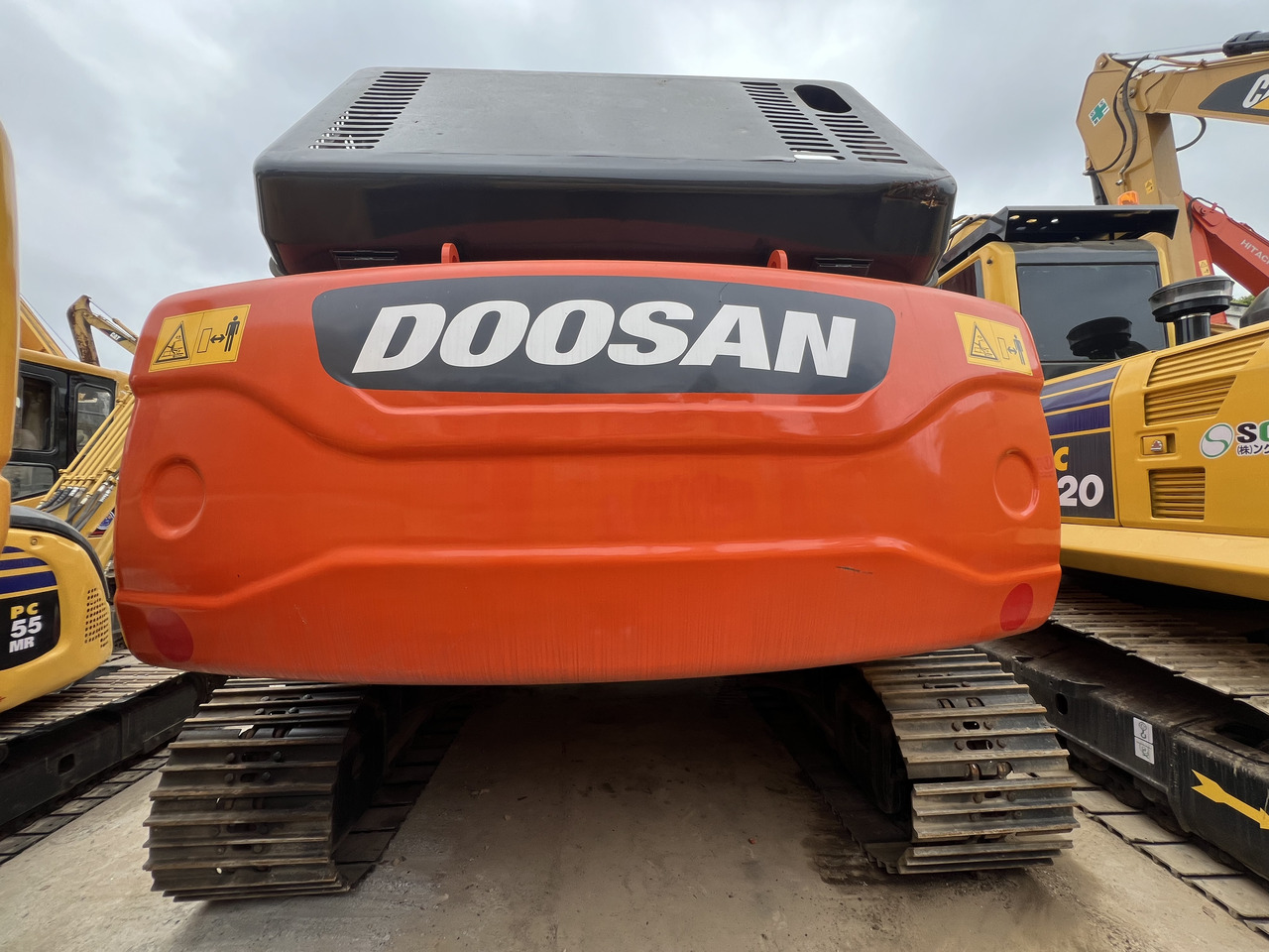 DOOSAN DX300 LC-7 - Excavadora de cadenas: foto 2 DOOSAN DX300 LC-7 - Excavadora de cadenas: foto 2