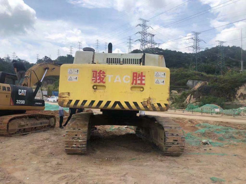 HITACHI ZX490 - Excavadora de cadenas: foto 2 HITACHI ZX490 - Excavadora de cadenas: foto 2