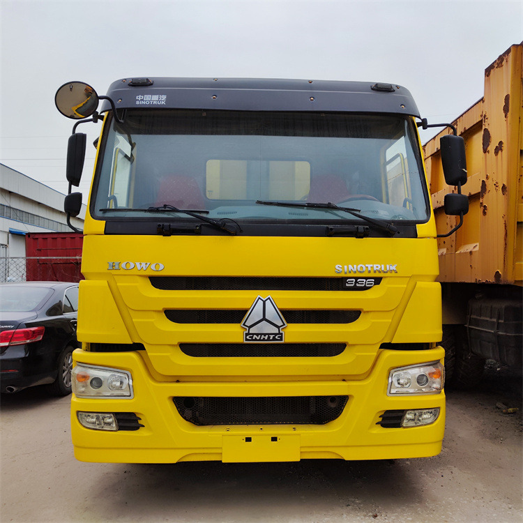 HOWO HOWO6x4 336 -Yellow Tipper - Camión volquete: foto 1 HOWO HOWO6x4 336 -Yellow Tipper - Camión volquete: foto 1