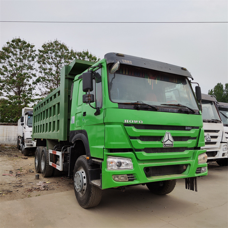 HOWO dump  truck 6x4 380hp - Camión volquete: foto 2 HOWO dump  truck 6x4 380hp - Camión volquete: foto 2