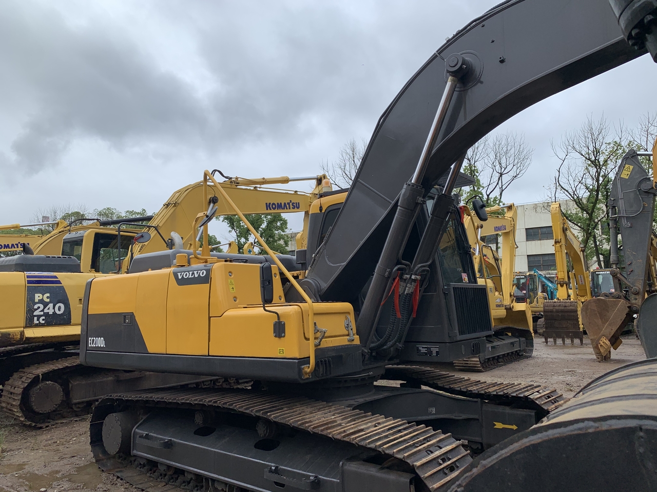 VOLVO EC200DL - Excavadora de cadenas: foto 4 VOLVO EC200DL - Excavadora de cadenas: foto 4