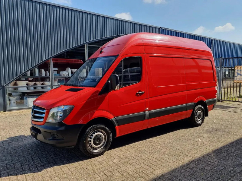 Mercedes-Benz Sprinter 314 CDI L2H3 Laadklep LBW Euro 6/ Aut/ Navi/ Camera - Furgón: foto 4 Mercedes-Benz Sprinter 314 CDI L2H3 Laadklep LBW Euro 6/ Aut/ Navi/ Camera - Furgón: foto 4