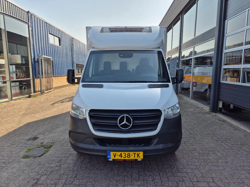 Mercedes-Benz Sprinter 316 CDI Kuhlkoffer Thermoking V300MAX st 230V Euro 6D (4) - Furgoneta frigorifica: foto 4 Mercedes-Benz Sprinter 316 CDI Kuhlkoffer Thermoking V300MAX st 230V Euro 6D (4) - Furgoneta frigorifica: foto 4