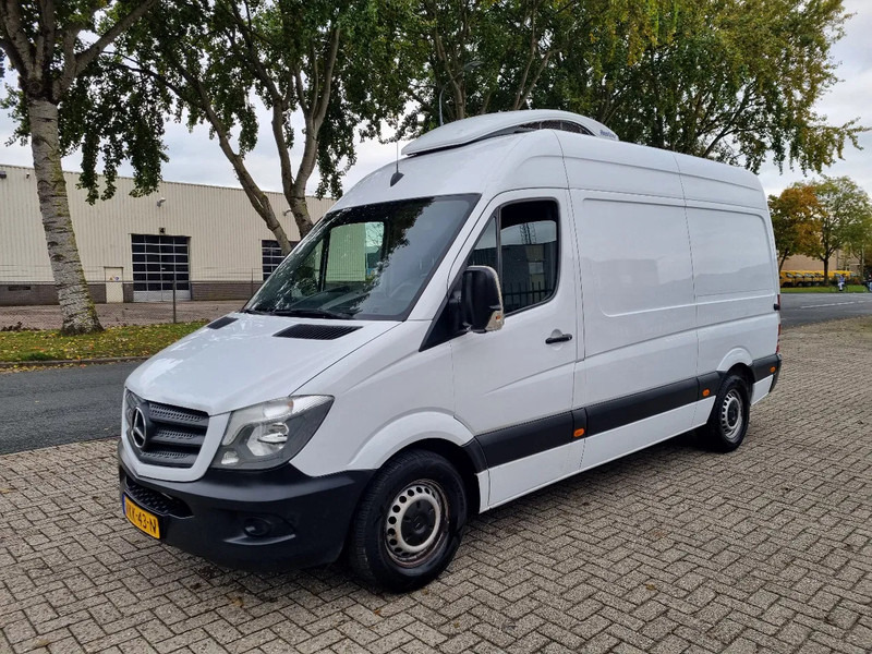 Mercedes-Benz Sprinter 316 CDI L2H2 Kuhlwagen Kerstner 0'C Euro 6 - Furgoneta frigorifica: foto 4 Mercedes-Benz Sprinter 316 CDI L2H2 Kuhlwagen Kerstner 0'C Euro 6 - Furgoneta frigorifica: foto 4