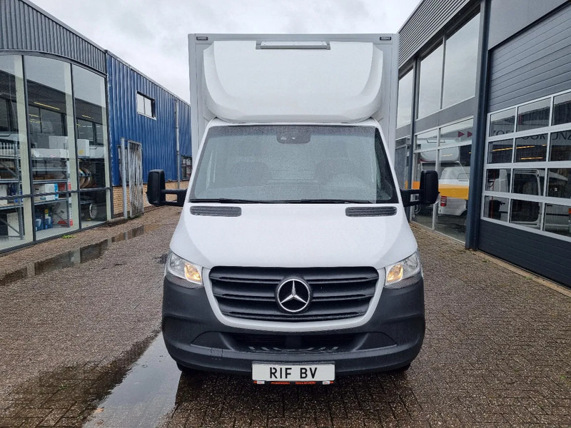 Mercedes-Benz Sprinter 516 CDI BE Clixtar/ Webasto/ 27 KUB/ Nutzlast 3.3T/ 073689 - Furgoneta caja cerrada: foto 3 Mercedes-Benz Sprinter 516 CDI BE Clixtar/ Webasto/ 27 KUB/ Nutzlast 3.3T/ 073689 - Furgoneta caja cerrada: foto 3