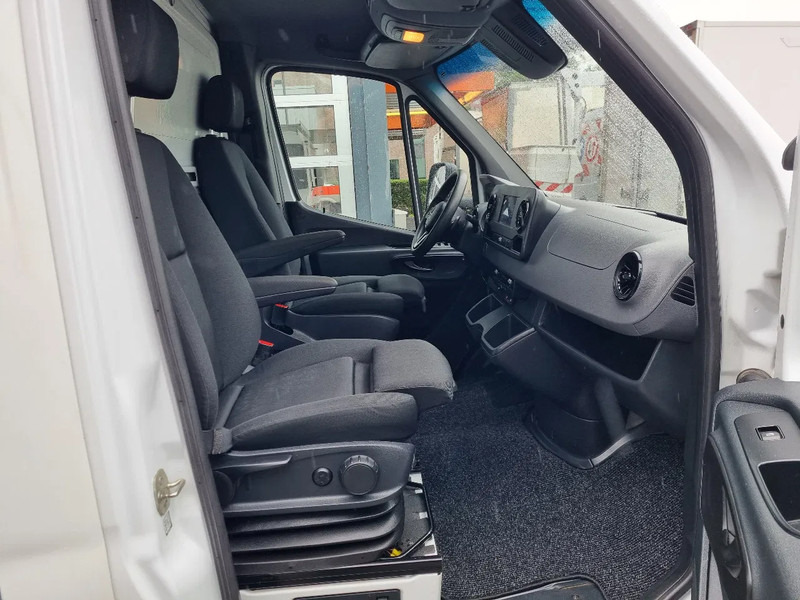 Furgoneta caja cerrada Mercedes-Benz Sprinter 516 CDI BE Clixtar/ Webasto/ 27 KUB/ Nutzlast 3.3T/ 073689: foto 8