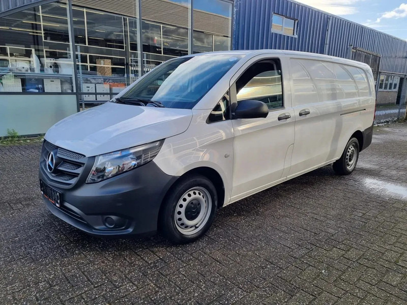 Mercedes-Benz Vito 114 CDI XL/ L3/ Auto/ Navi/ Tempomat - Furgoneta pequeña: foto 4 Mercedes-Benz Vito 114 CDI XL/ L3/ Auto/ Navi/ Tempomat - Furgoneta pequeña: foto 4