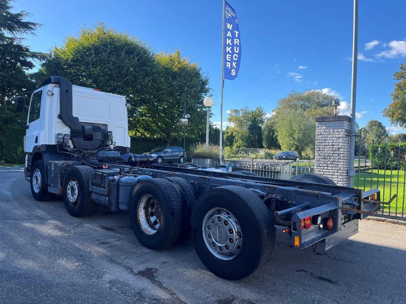 Camión chasis DAF 85.360 8X2 SINGLE CAB CHASSIS: foto 12