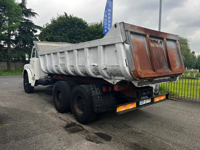 MAN 32.240 6x4 FULL STEEL SPRING KIPPER MANUAL GEARBOX - Camión volquete: foto 4 MAN 32.240 6x4 FULL STEEL SPRING KIPPER MANUAL GEARBOX - Camión volquete: foto 4