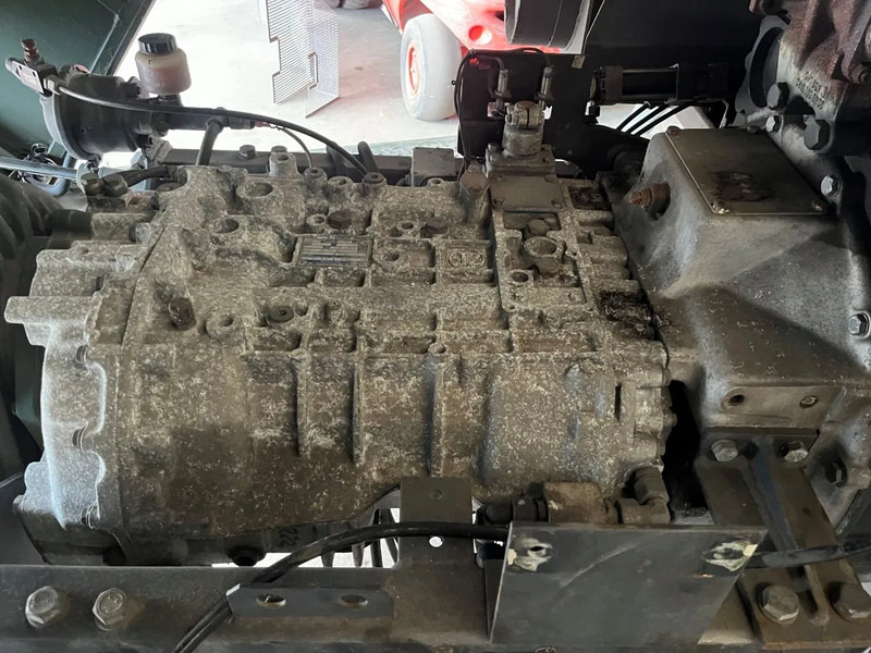 Mercedes-Benz V6 TURBO ENGINE MECHANIC FUEL PUMP + INJECTORS !!! 2 PIECES AVAILABLE !!! OM441LA OM 441 - Motor: foto 5 Mercedes-Benz V6 TURBO ENGINE MECHANIC FUEL PUMP + INJECTORS !!! 2 PIECES AVAILABLE !!! OM441LA OM 441 - Motor: foto 5