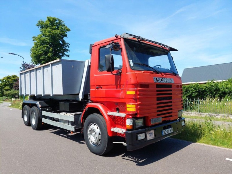 Scania 112 with 113 Engine - Camión multibasculante: foto 1 Scania 112 with 113 Engine - Camión multibasculante: foto 1