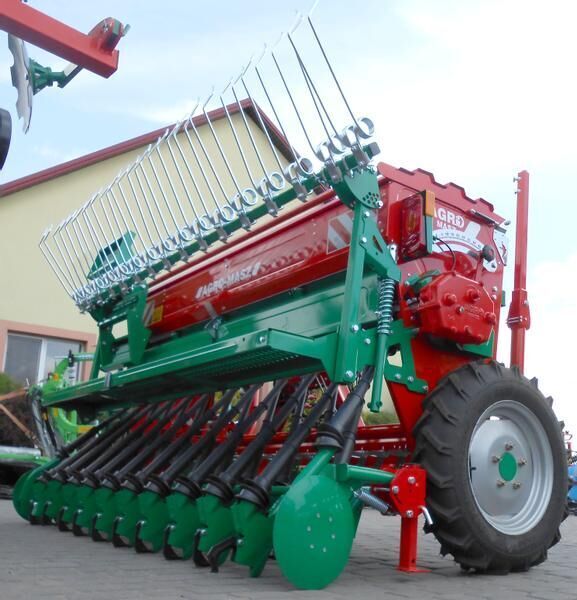 AGRO-MASZ SR-250 / SEMBRADORA - Sembradora: foto 3 AGRO-MASZ SR-250 / SEMBRADORA - Sembradora: foto 3