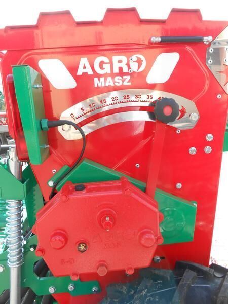 AGRO-MASZ Seed drill/ Siewnik rzędowy SR-270 - Sembradora: foto 3 AGRO-MASZ Seed drill/ Siewnik rzędowy SR-270 - Sembradora: foto 3