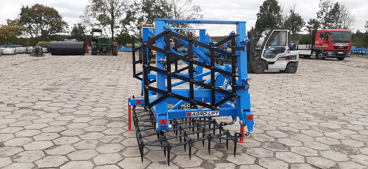 Agro-lift Luna 5.0 - Grada: foto 2 Agro-lift Luna 5.0 - Grada: foto 2