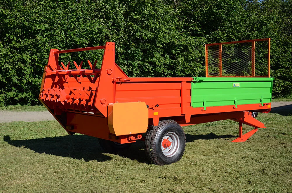 Roltrans N 150/2 LEO 4 TONY - Esparcidor de estiércol: foto 1 Roltrans N 150/2 LEO 4 TONY - Esparcidor de estiércol: foto 1