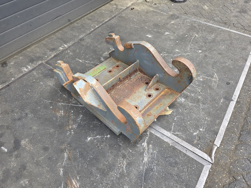 Adaptor plate cw55s kopplaat cw55s verachtert eurosteel - Acoplamiento rápido para Maquinaria de construcción: foto 2 Adaptor plate cw55s kopplaat cw55s verachtert eurosteel - Acoplamiento rápido para Maquinaria de construcción: foto 2