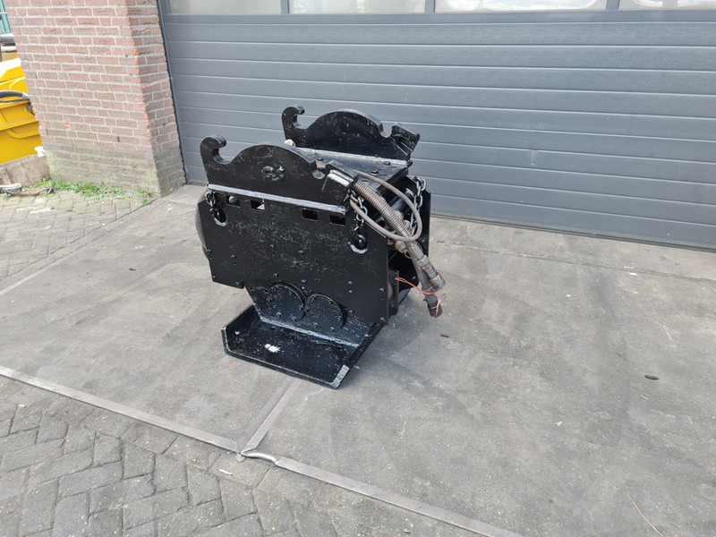 Trilblok cw 30 vibration plate dehaco npk verachtert cat - Plancha reversible: foto 1 Trilblok cw 30 vibration plate dehaco npk verachtert cat - Plancha reversible: foto 1