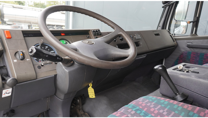 Mercedes-Benz 814 MACHINE TRANSPORTER EURO 2 409.000KM - Camión: foto 5 Mercedes-Benz 814 MACHINE TRANSPORTER EURO 2 409.000KM - Camión: foto 5