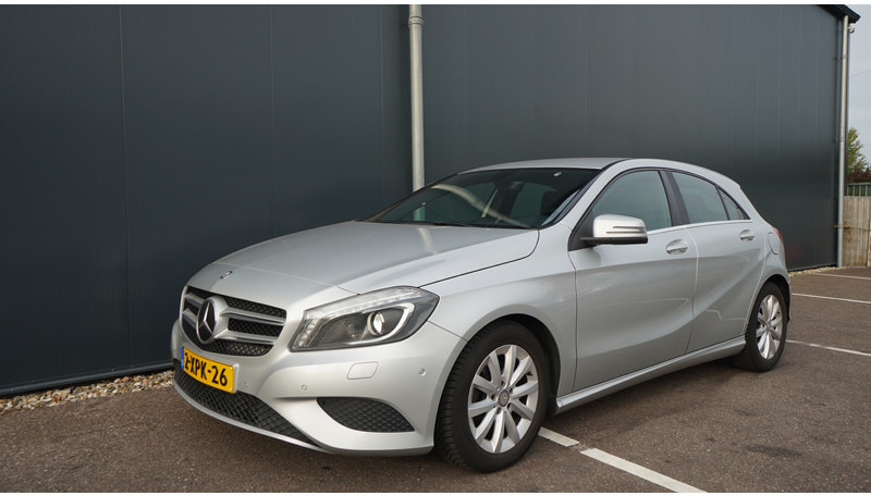 Mercedes-Benz A-Klasse A180 CDI EURO 5 - Minibús, Furgoneta de pasajeros: foto 5 Mercedes-Benz A-Klasse A180 CDI EURO 5 - Minibús, Furgoneta de pasajeros: foto 5