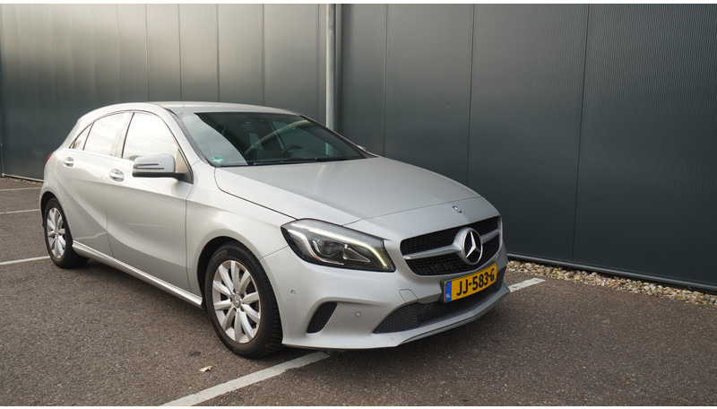 Mercedes-Benz A180d EURO6 - Minibús, Furgoneta de pasajeros: foto 3 Mercedes-Benz A180d EURO6 - Minibús, Furgoneta de pasajeros: foto 3