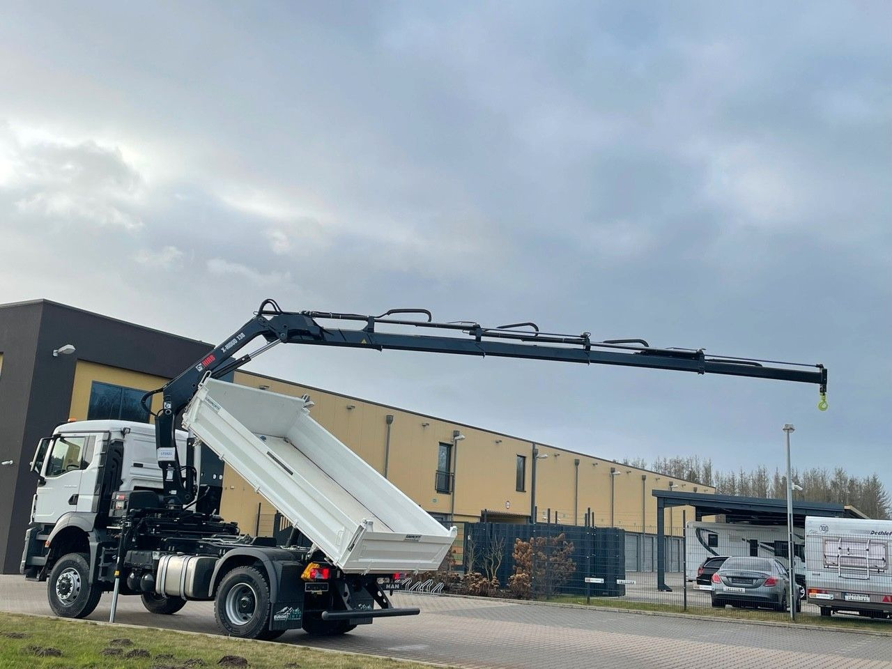 MAN TGS 18.400 TG3 4x4 Euro6e Hiab X-HiDuo 138DS-4 - Camión volquete, Camión grúa: foto 3 MAN TGS 18.400 TG3 4x4 Euro6e Hiab X-HiDuo 138DS-4 - Camión volquete, Camión grúa: foto 3