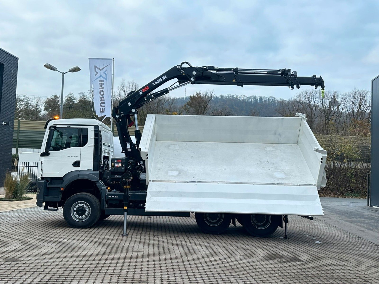 Camión volquete, Camión grúa MAN TGS 33.440 6x6 /3-Seiten- Kipper / Kran HIAB 302: foto 16