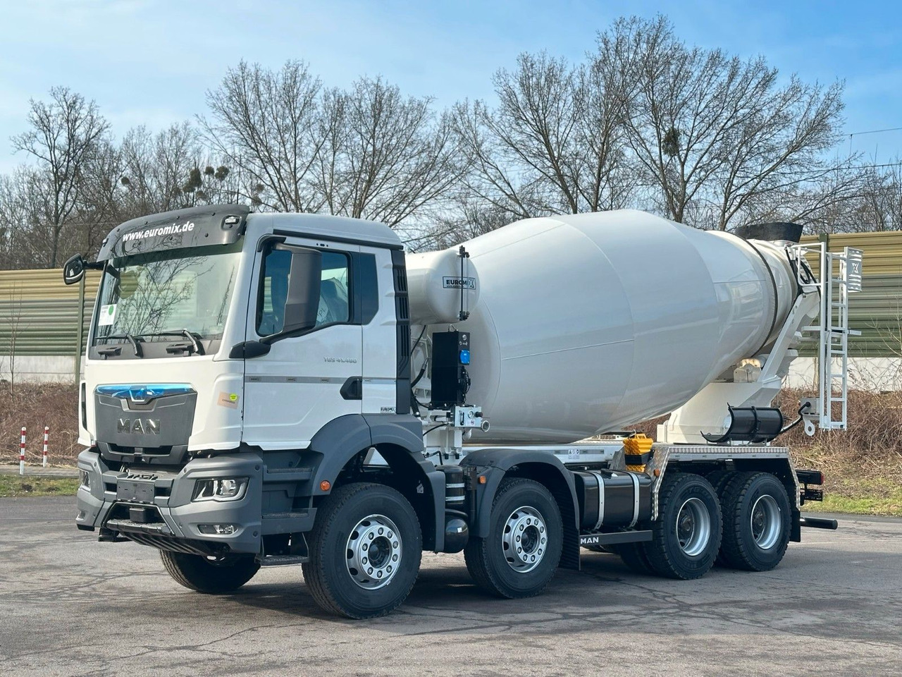 MAN TGS 41.480 8x4 /Euro6e Euromix EM 12 R - Camión hormigonera: foto 3 MAN TGS 41.480 8x4 /Euro6e Euromix EM 12 R - Camión hormigonera: foto 3