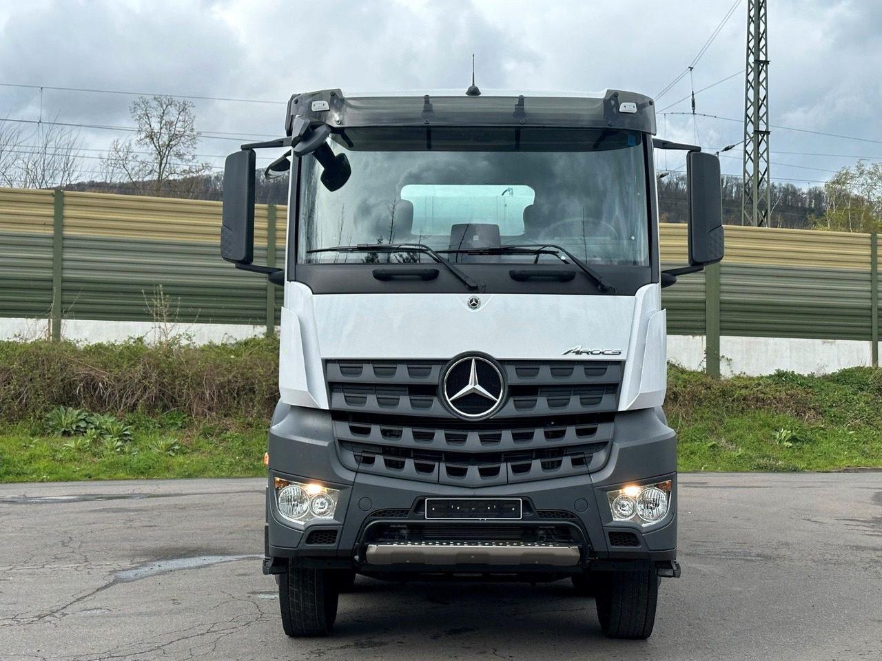 Mercedes-Benz 4145 8X4 EuromixMTP EM 10 Fahrmischer - Camión hormigonera: foto 2 Mercedes-Benz 4145 8X4 EuromixMTP EM 10 Fahrmischer - Camión hormigonera: foto 2