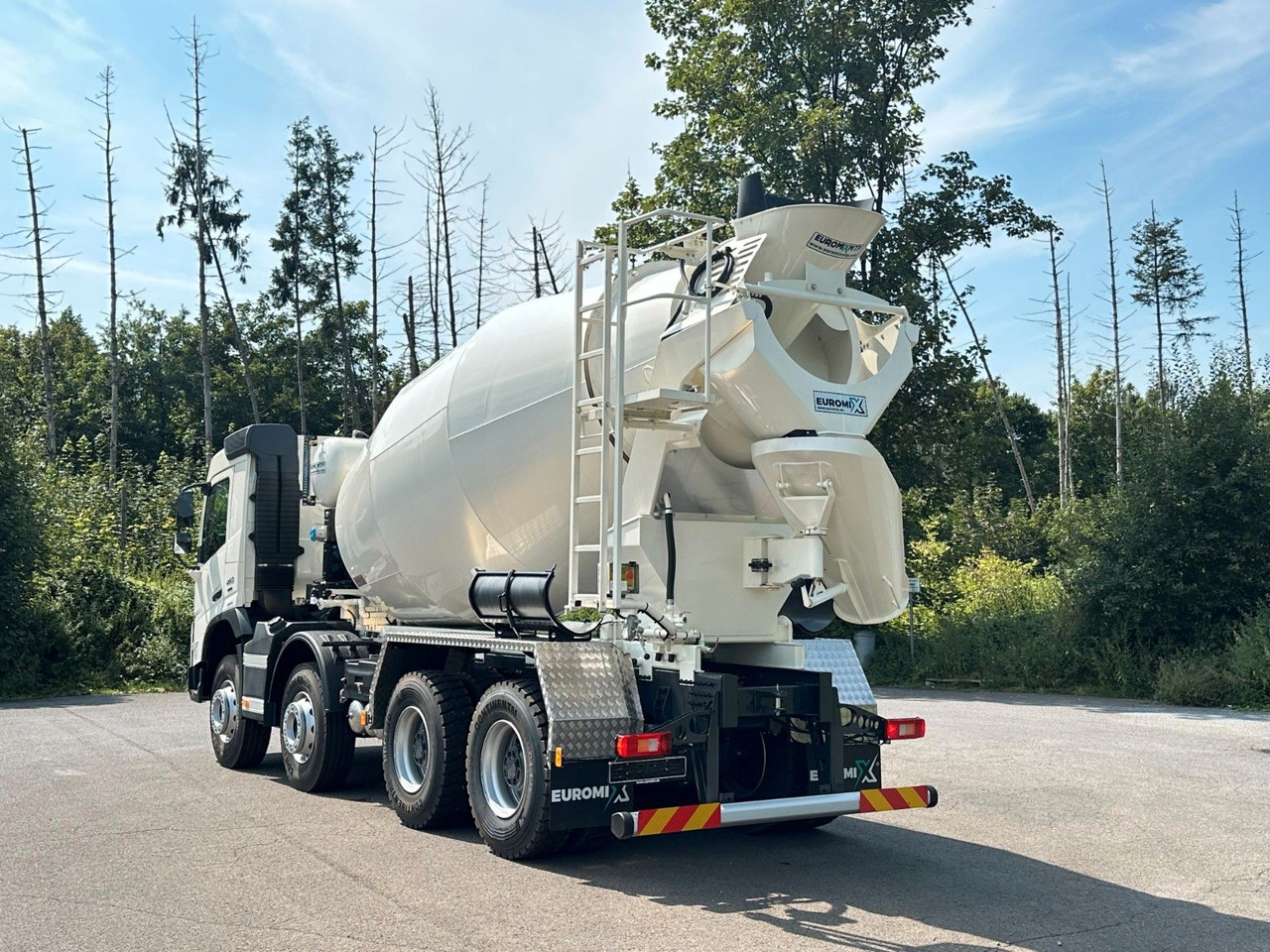 Volvo FMX 500 8X4 Retarder EuromixMTP EM 9 L - Camión hormigonera: foto 5 Volvo FMX 500 8X4 Retarder EuromixMTP EM 9 L - Camión hormigonera: foto 5